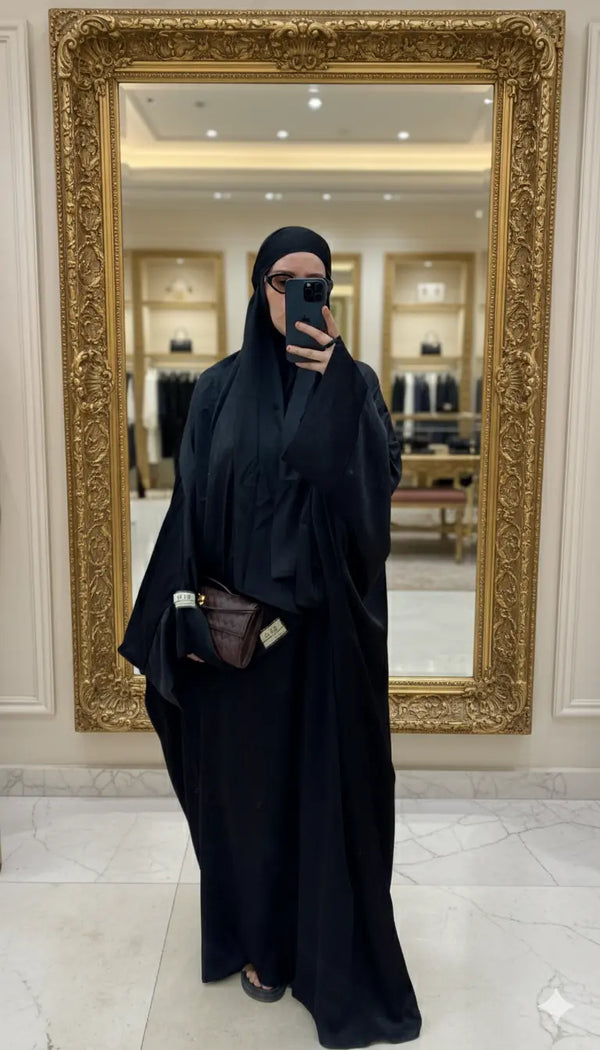 Abaya Arabica L’élégance intemporelle pour la femme moderne